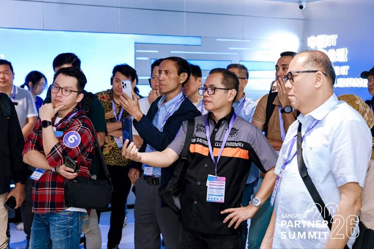 Dari Technology Insight hingga Hands-on Experience